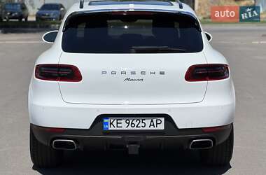 Внедорожник / Кроссовер Porsche Macan 2018 в 