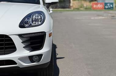 Внедорожник / Кроссовер Porsche Macan 2018 в 