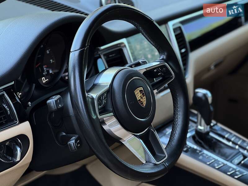 Внедорожник / Кроссовер Porsche Macan 2018 в Днепре фото 14 Внедорожник / Кроссовер Porsche Macan 2018 в Днепре