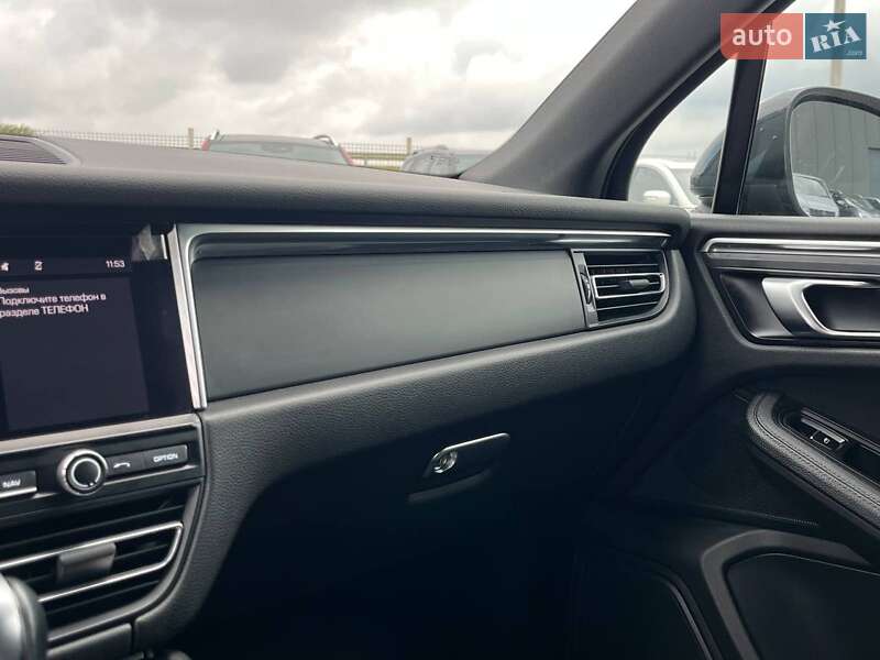 Позашляховик / Кросовер Porsche Macan 2020 в Львові