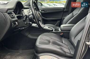 Внедорожник / Кроссовер Porsche Macan 2020 в 
