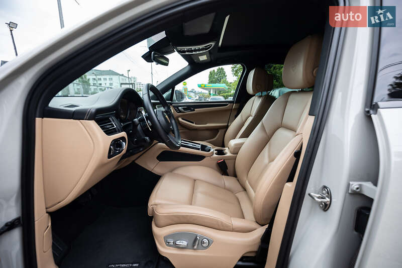 Внедорожник / Кроссовер Porsche Macan 2022 в Киеве