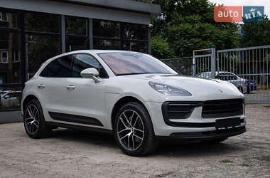 Внедорожник / Кроссовер Porsche Macan 2022 в 