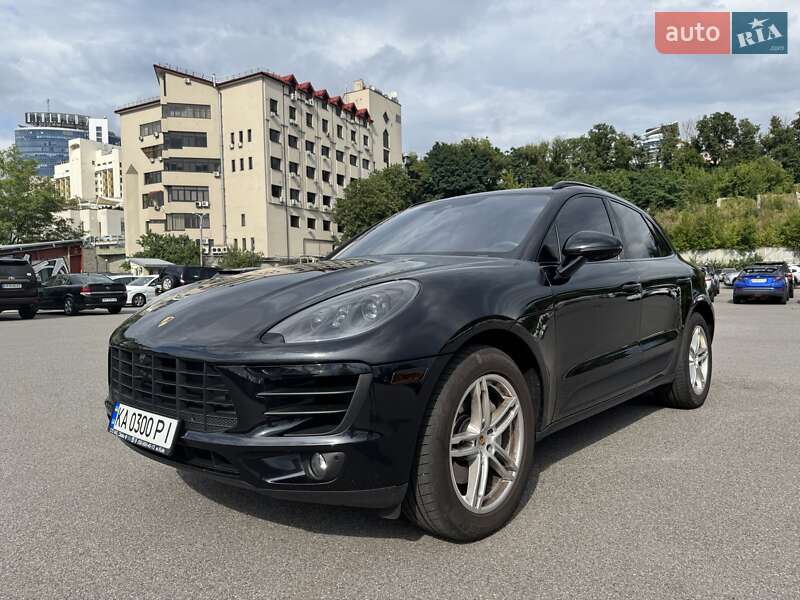 Внедорожник / Кроссовер Porsche Macan 2015 в Киеве