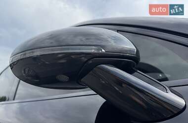 Внедорожник / Кроссовер Porsche Macan 2015 в 