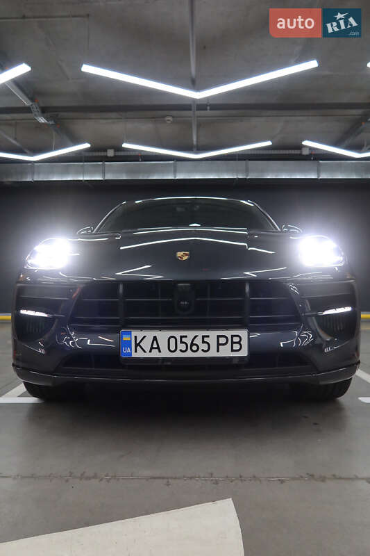 Внедорожник / Кроссовер Porsche Macan 2021 в Киеве