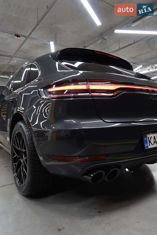 Внедорожник / Кроссовер Porsche Macan 2021 в Киеве