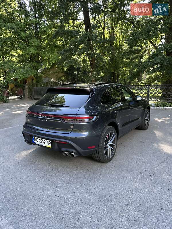Позашляховик / Кросовер Porsche Macan 2022 в Хмільнику