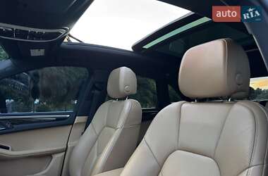 Внедорожник / Кроссовер Porsche Macan 2018 в 
