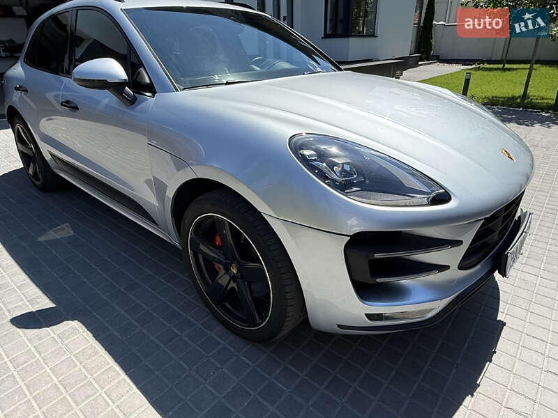 Внедорожник / Кроссовер Porsche Macan 2017 в Кропивницком