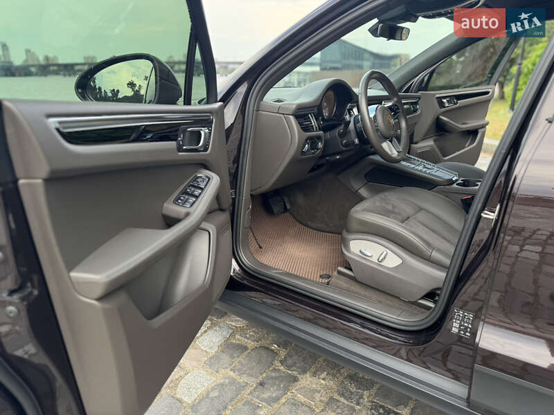 Внедорожник / Кроссовер Porsche Macan 2020 в Киеве фото 38 Внедорожник / Кроссовер Porsche Macan 2020 в Киеве