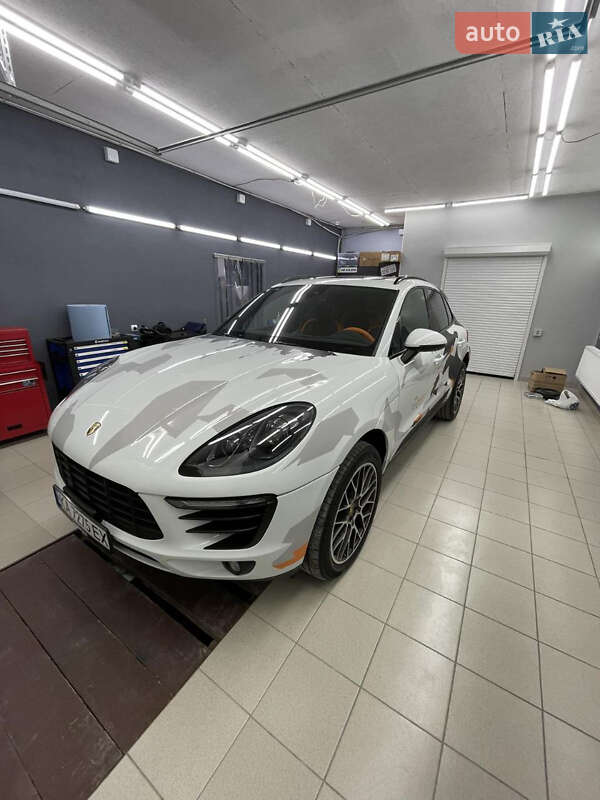 Внедорожник / Кроссовер Porsche Macan 2018 в Киеве фото 7 Внедорожник / Кроссовер Porsche Macan 2018 в Киеве