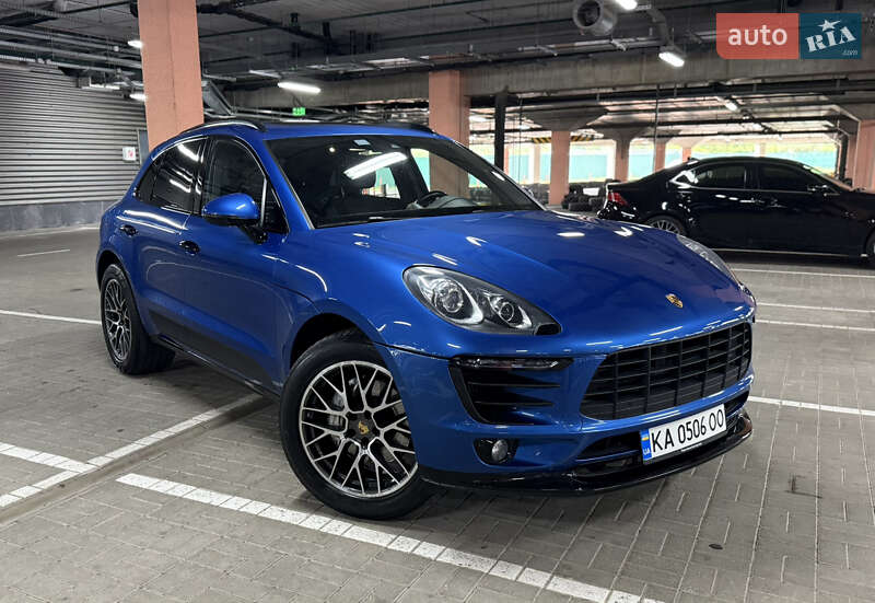 Позашляховик / Кросовер Porsche Macan 2018 в 