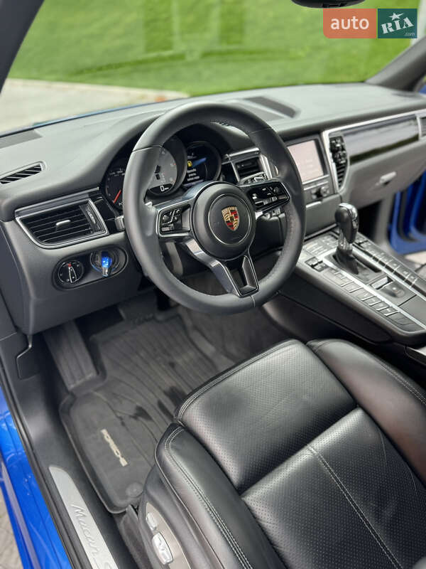 Внедорожник / Кроссовер Porsche Macan 2015 в Львове