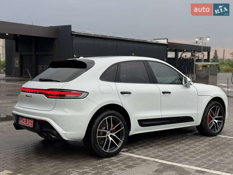 Позашляховик / Кросовер Porsche Macan 2023 в Вінниці