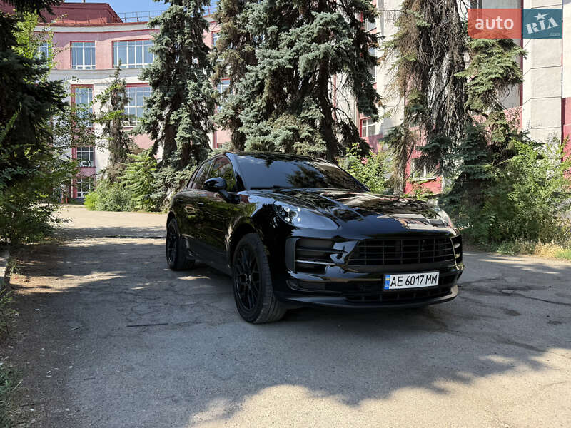 Позашляховик / Кросовер Porsche Macan 2020 в Дніпрі