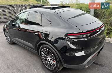 Внедорожник / Кроссовер Porsche Macan 2024 в 
