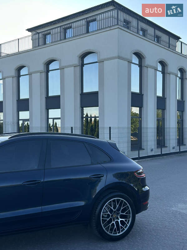 Внедорожник / Кроссовер Porsche Macan 2015 в Львове