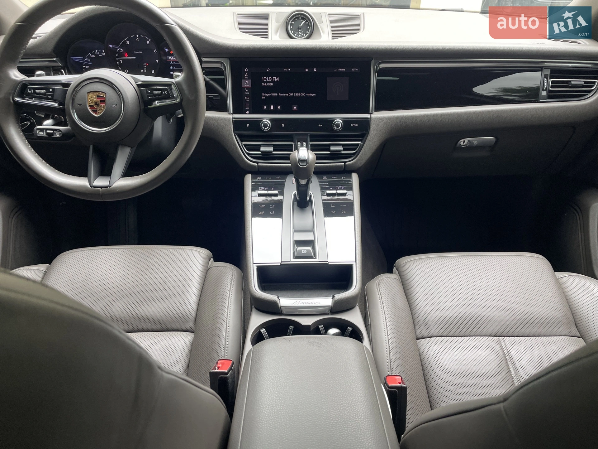 Porsche Macan 2023 VIN WP1AA2A55PLB15966 фото оголошення 34 з 41