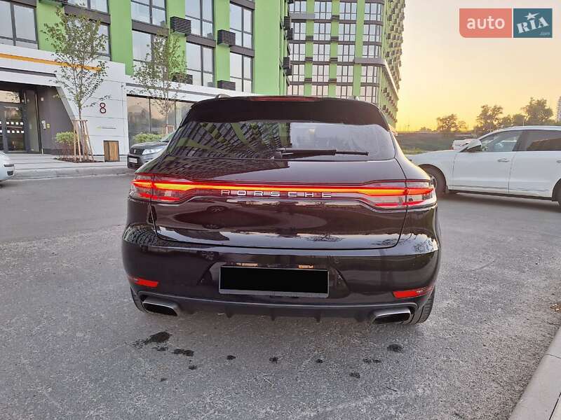 Внедорожник / Кроссовер Porsche Macan 2019 в Киеве