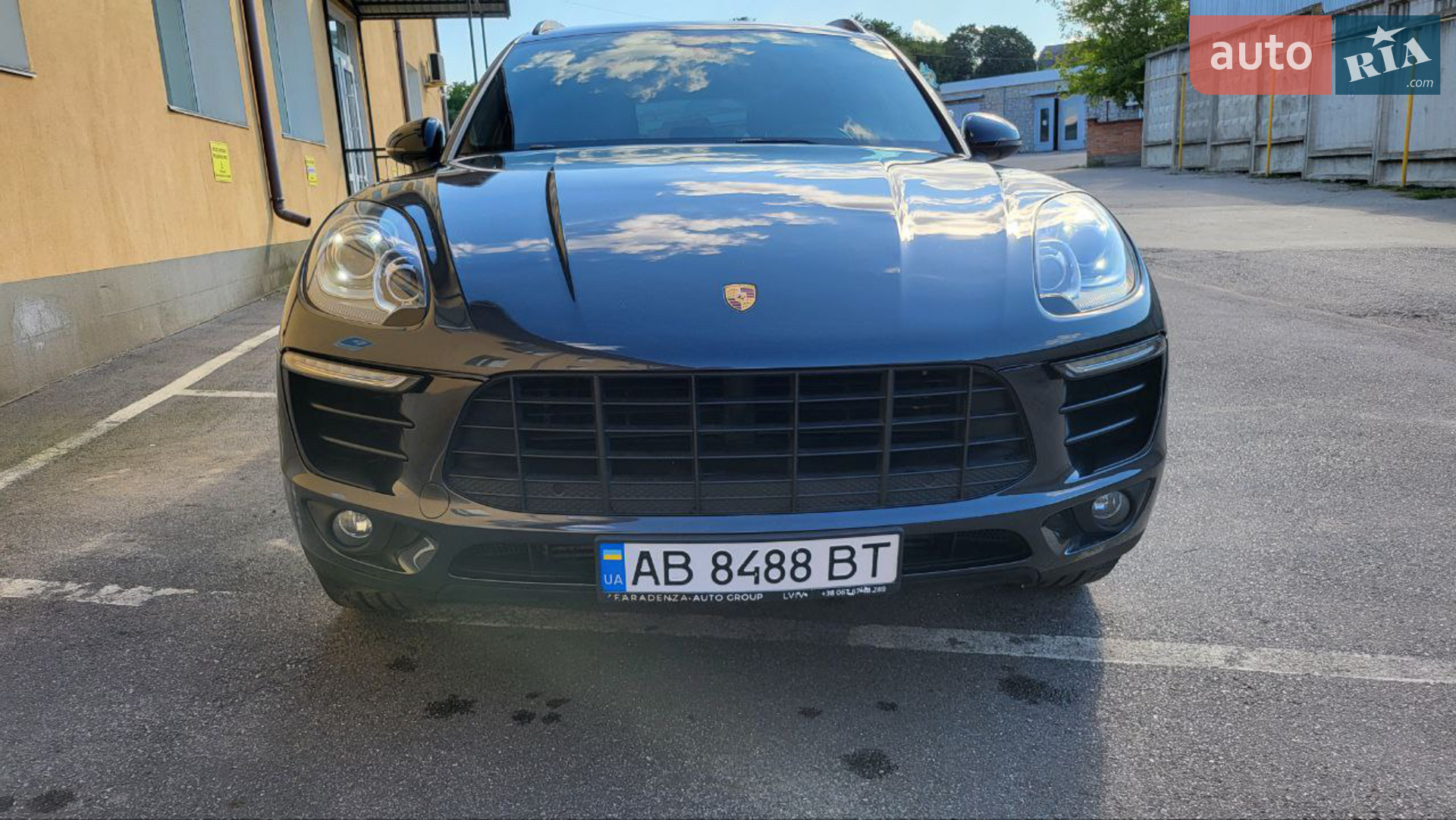 2016 Porsche Macan - мініатюра 4