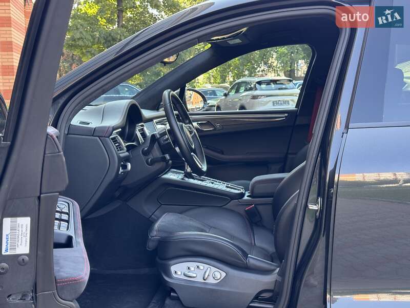 Внедорожник / Кроссовер Porsche Macan 2017 в Киеве фото 19 Внедорожник / Кроссовер Porsche Macan 2017 в Киеве