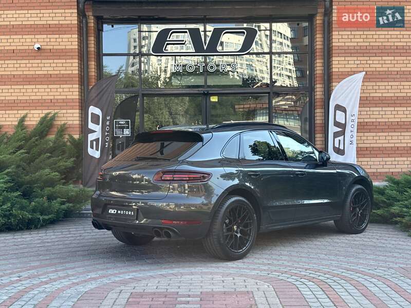 Внедорожник / Кроссовер Porsche Macan 2017 в Киеве фото 12 Внедорожник / Кроссовер Porsche Macan 2017 в Киеве