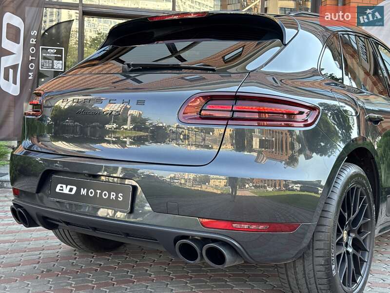 Внедорожник / Кроссовер Porsche Macan 2017 в Киеве фото 10 Внедорожник / Кроссовер Porsche Macan 2017 в Киеве