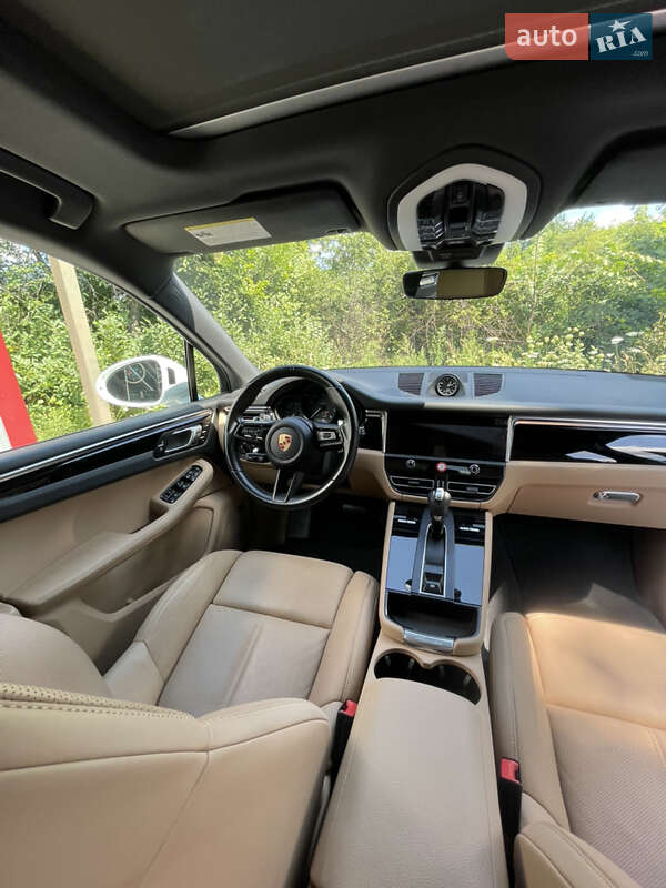 Внедорожник / Кроссовер Porsche Macan 2024 в Коростене фото 8 Внедорожник / Кроссовер Porsche Macan 2024 в Коростене