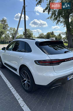 Внедорожник / Кроссовер Porsche Macan 2024 в 