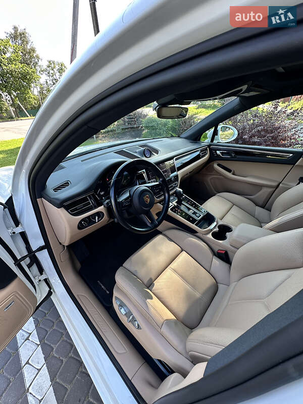 Внедорожник / Кроссовер Porsche Macan 2024 в Коростене фото 9 Внедорожник / Кроссовер Porsche Macan 2024 в Коростене