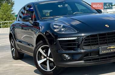 Внедорожник / Кроссовер Porsche Macan 2018 в 