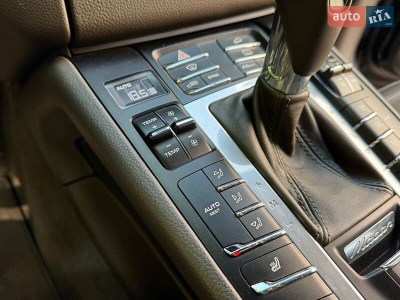 Внедорожник / Кроссовер Porsche Macan 2018 в Киеве фото 33 Внедорожник / Кроссовер Porsche Macan 2018 в Киеве
