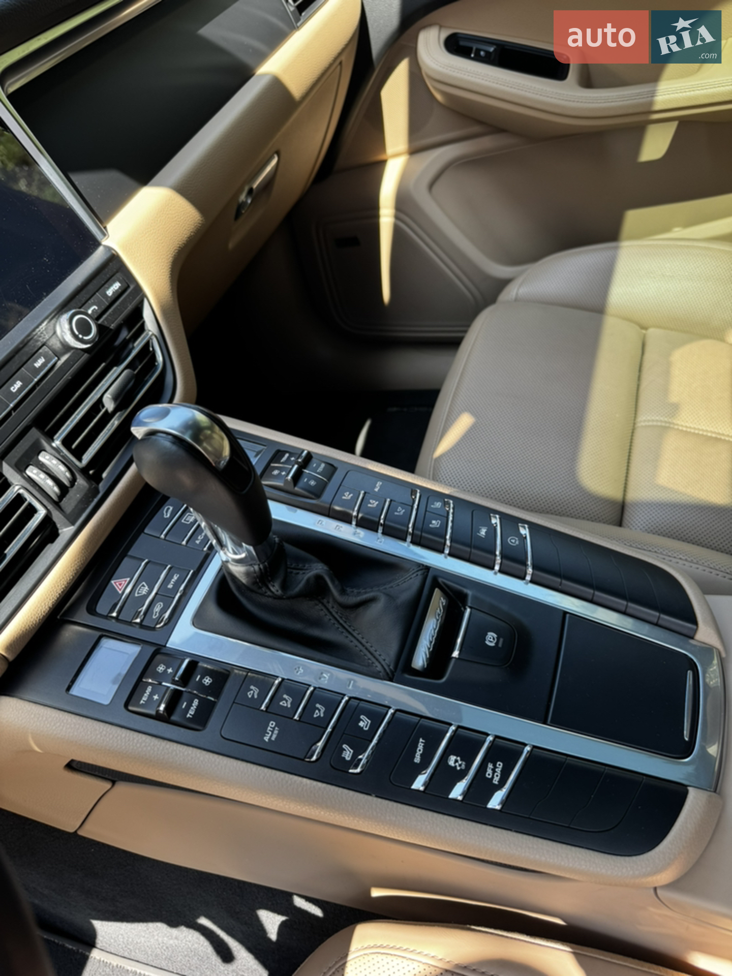 2019 Porsche Macan - мініатюра 19