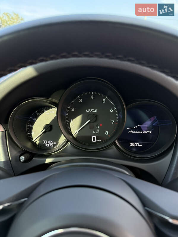 Внедорожник / Кроссовер Porsche Macan 2022 в Черновцах