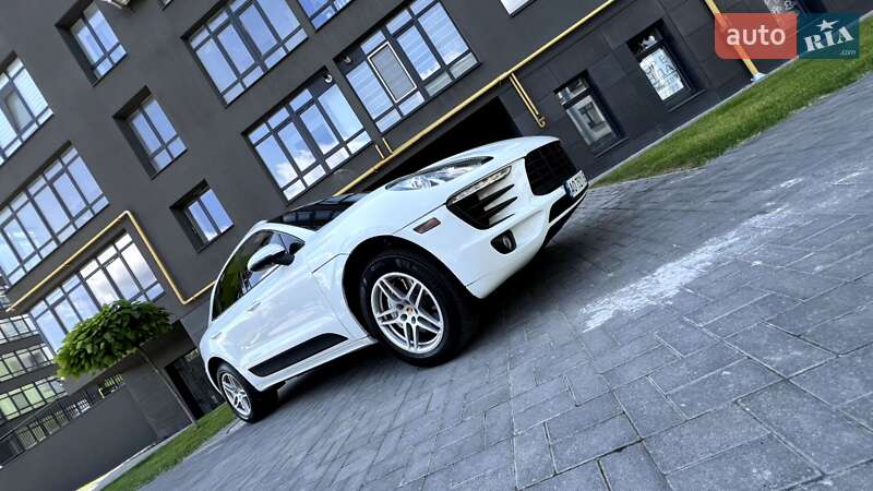 Внедорожник / Кроссовер Porsche Macan 2014 в Ивано-Франковске