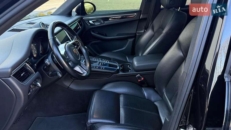 Внедорожник / Кроссовер Porsche Macan 2017 в Луцке фото 17 Внедорожник / Кроссовер Porsche Macan 2017 в Луцке