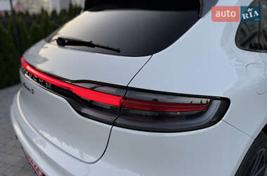 Внедорожник / Кроссовер Porsche Macan 2023 в 