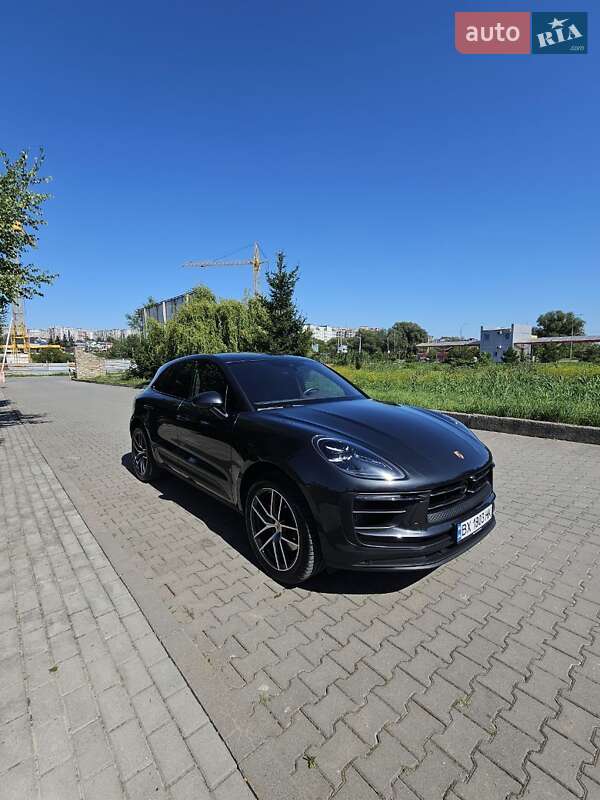 Внедорожник / Кроссовер Porsche Macan 2023 в Киеве