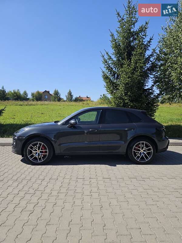 Внедорожник / Кроссовер Porsche Macan 2023 в Киеве