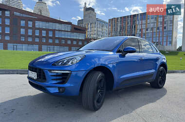 Внедорожник / Кроссовер Porsche Macan 2017 в 