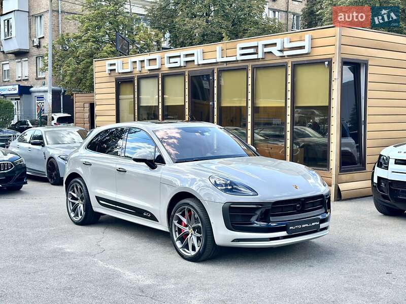 Porsche Macan 2023