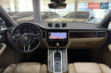 Внедорожник / Кроссовер Porsche Macan 2019 в 