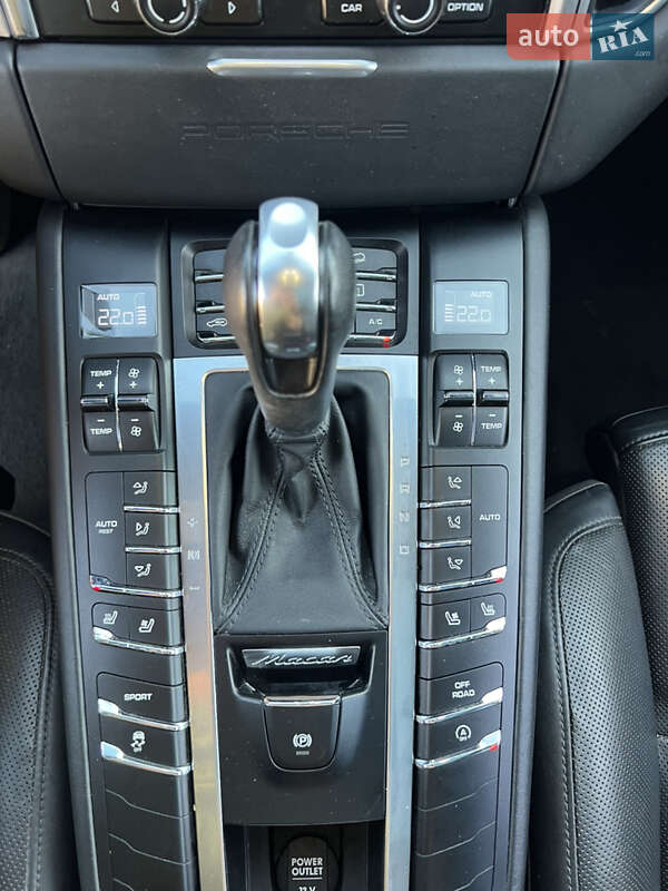 Внедорожник / Кроссовер Porsche Macan 2015 в Киеве фото 7 Внедорожник / Кроссовер Porsche Macan 2015 в Киеве