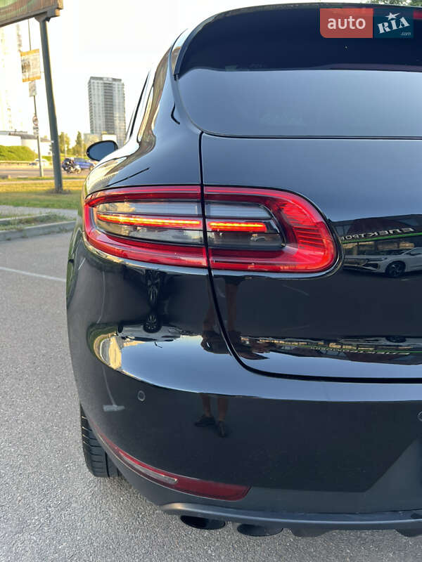 Внедорожник / Кроссовер Porsche Macan 2015 в Киеве фото 30 Внедорожник / Кроссовер Porsche Macan 2015 в Киеве