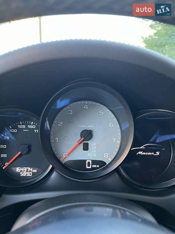 Внедорожник / Кроссовер Porsche Macan 2015 в Киеве фото 35 Внедорожник / Кроссовер Porsche Macan 2015 в Киеве