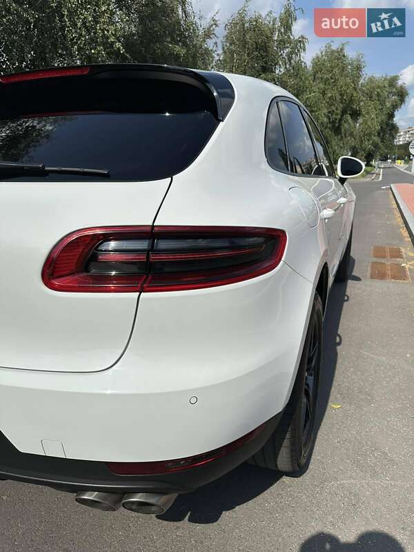 Внедорожник / Кроссовер Porsche Macan 2014 в Киеве фото 22 Внедорожник / Кроссовер Porsche Macan 2014 в Киеве