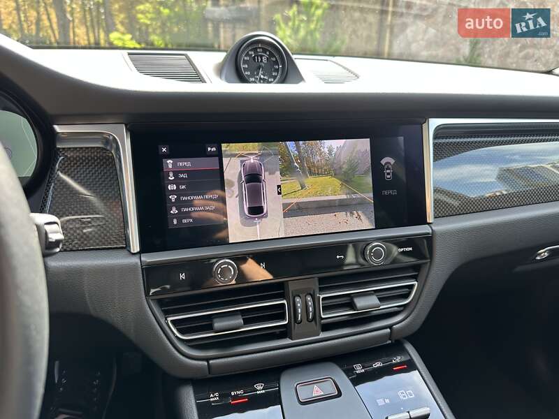 Внедорожник / Кроссовер Porsche Macan 2022 в Харькове
