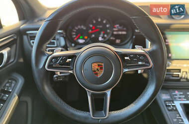 Внедорожник / Кроссовер Porsche Macan 2021 в 