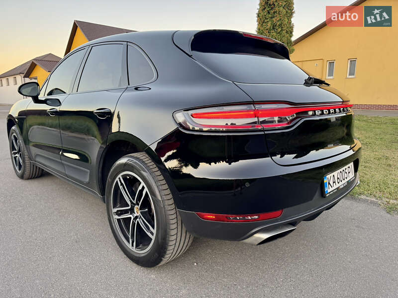 Внедорожник / Кроссовер Porsche Macan 2019 в Киеве